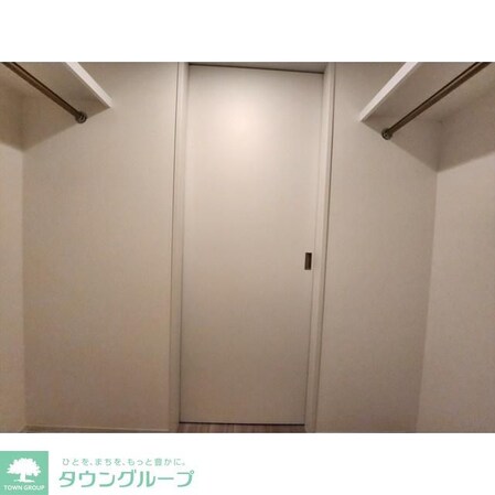 コスモグラシア三ノ輪の物件内観写真